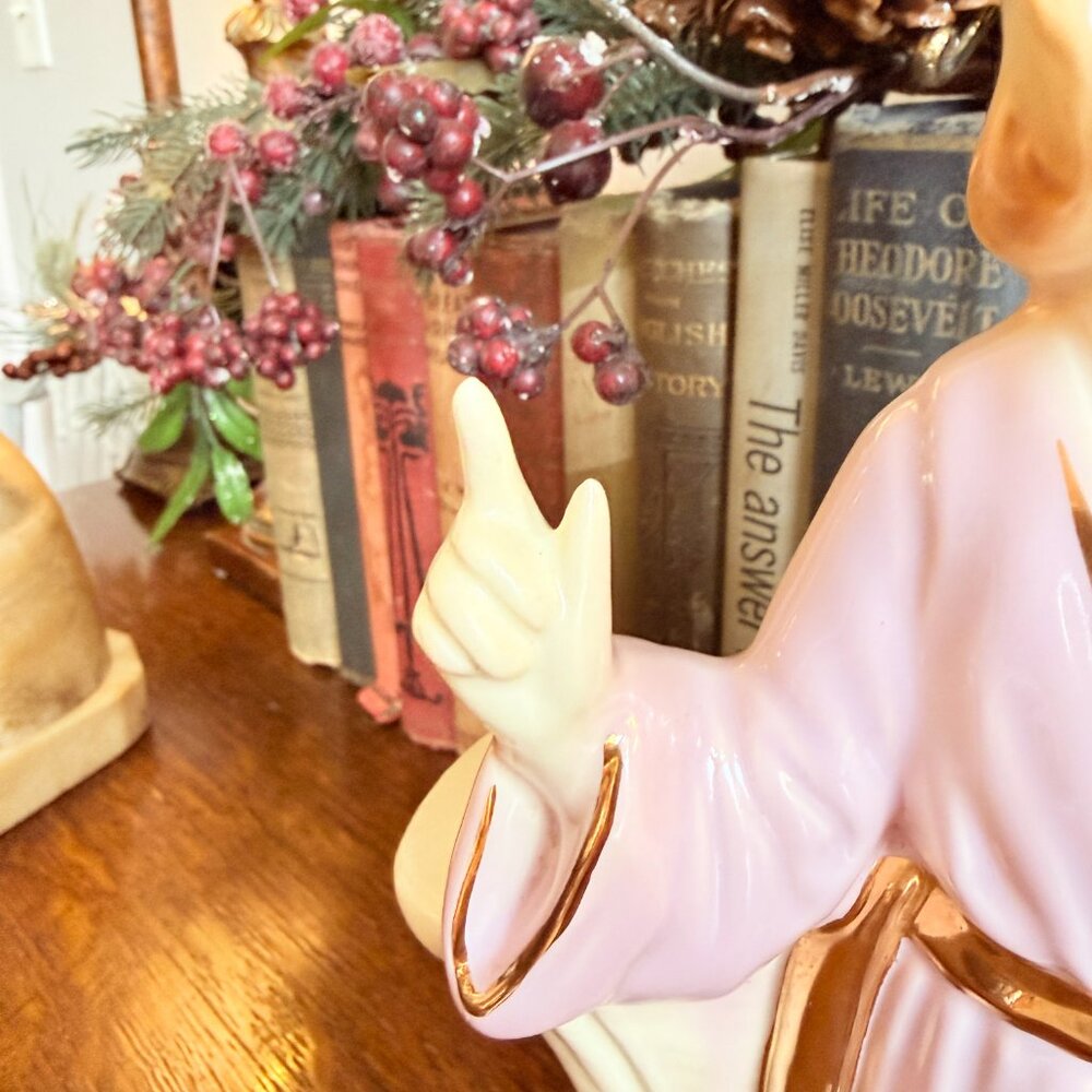 1950's Lady Planter/Head Vase Cream, Lilac and Gold Accents - Picture 6 of 14